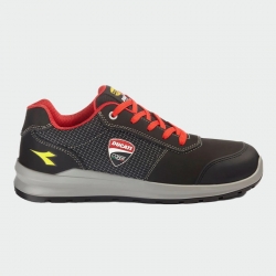 Работни ниски обувки с бомбе Diadora SPEEDY RACE LOW S3S Черен цвят Работни ниски обувки с бомбе Diadora SPEEDY RACE LOW S3S Черен цвят