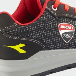 Работни ниски обувки с бомбе Diadora SPEEDY RACE LOW S3S Черен цвят