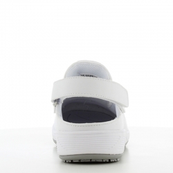 Медицински чехли CARINNE