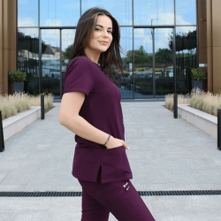 Дамски работен комплект BELLA лилав