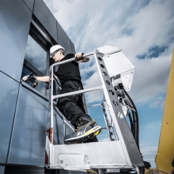 Високи работни обувки без бомбе Puma CROSSTWIST MID SB Черен цвят