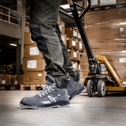 Ниски работни обувки с бомбе Albatros AXIS LOW S1P Сив цвят