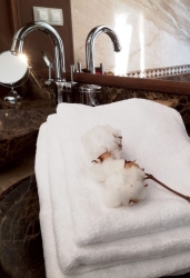 Хавлиена кърпа SILVER 63, 630GSM, бяла