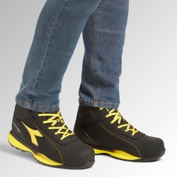 Работни обувки DIADORA GLOVE HYPER MID S3S FO HRO SR ESD черни